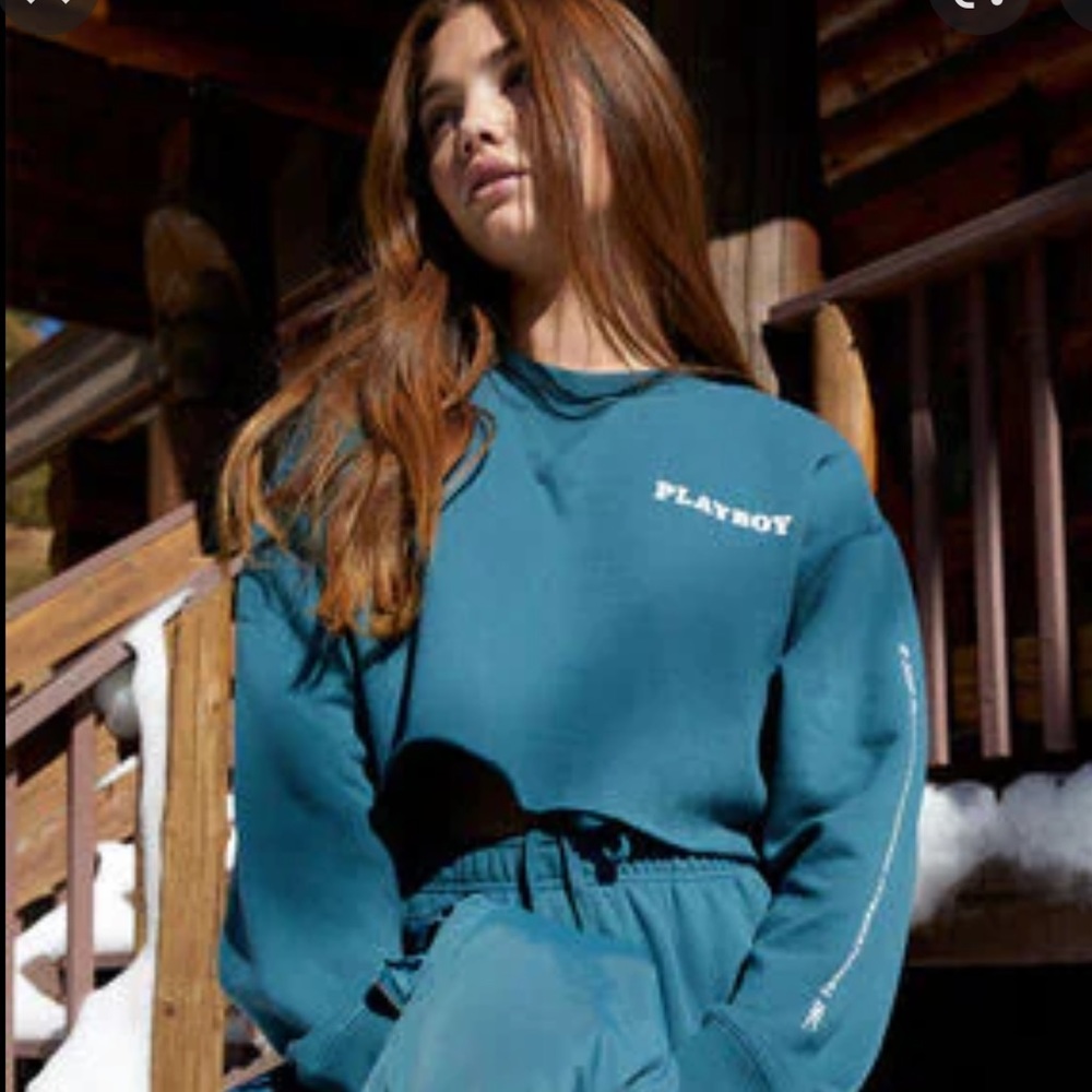 Playboy x PacSun cropped hoodie size small